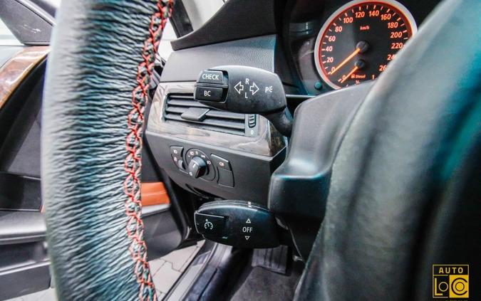 BMW Seria 5 cena 17777 przebieg: 308000, rok produkcji 2004 z Kamieńsk małe 497